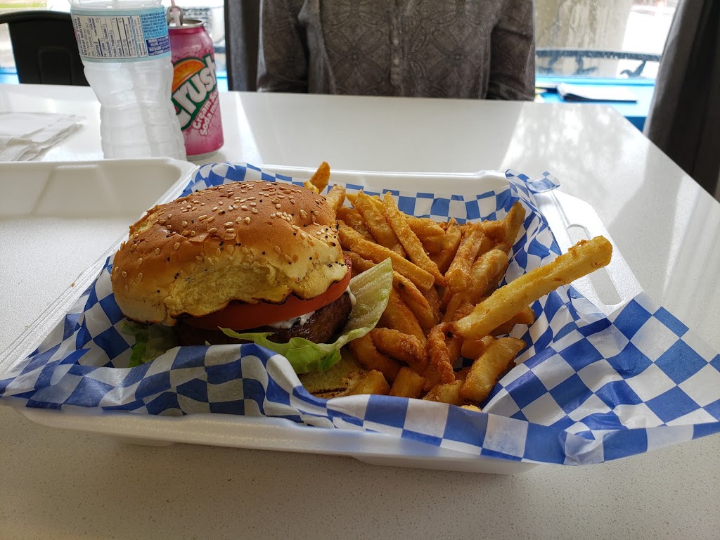BJs Dairy Bar & Eatery | 24 Ontario Rd, Mitchell, ON N0K 1N0, Canada | Phone: (519) 348-4440