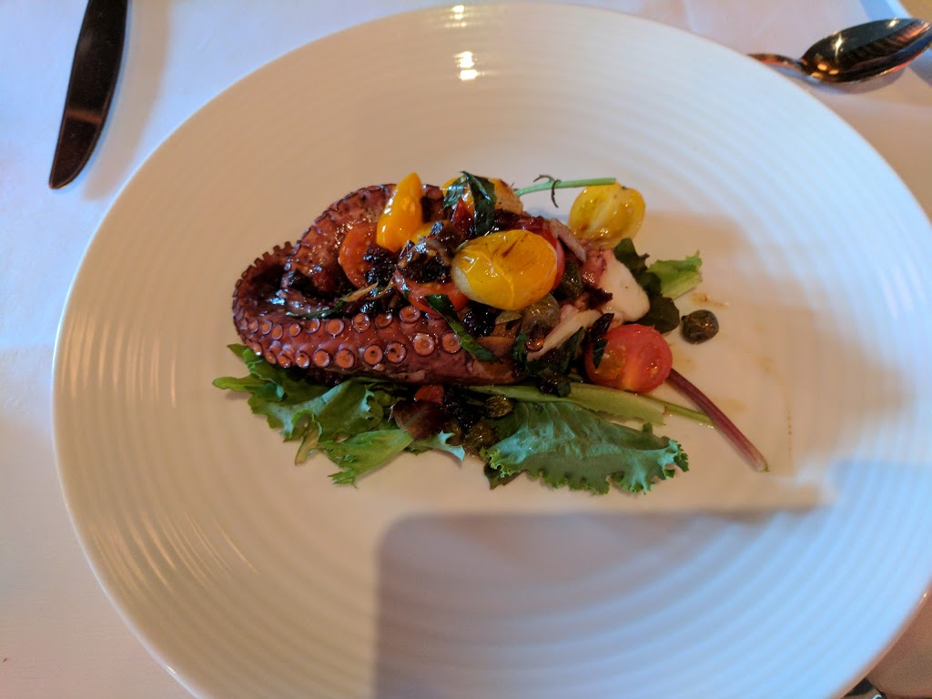 Janet Lynns Bistro | 677 Belmont Ave W, Kitchener, ON N2M 1N8, Canada | Phone: (519) 725-3440