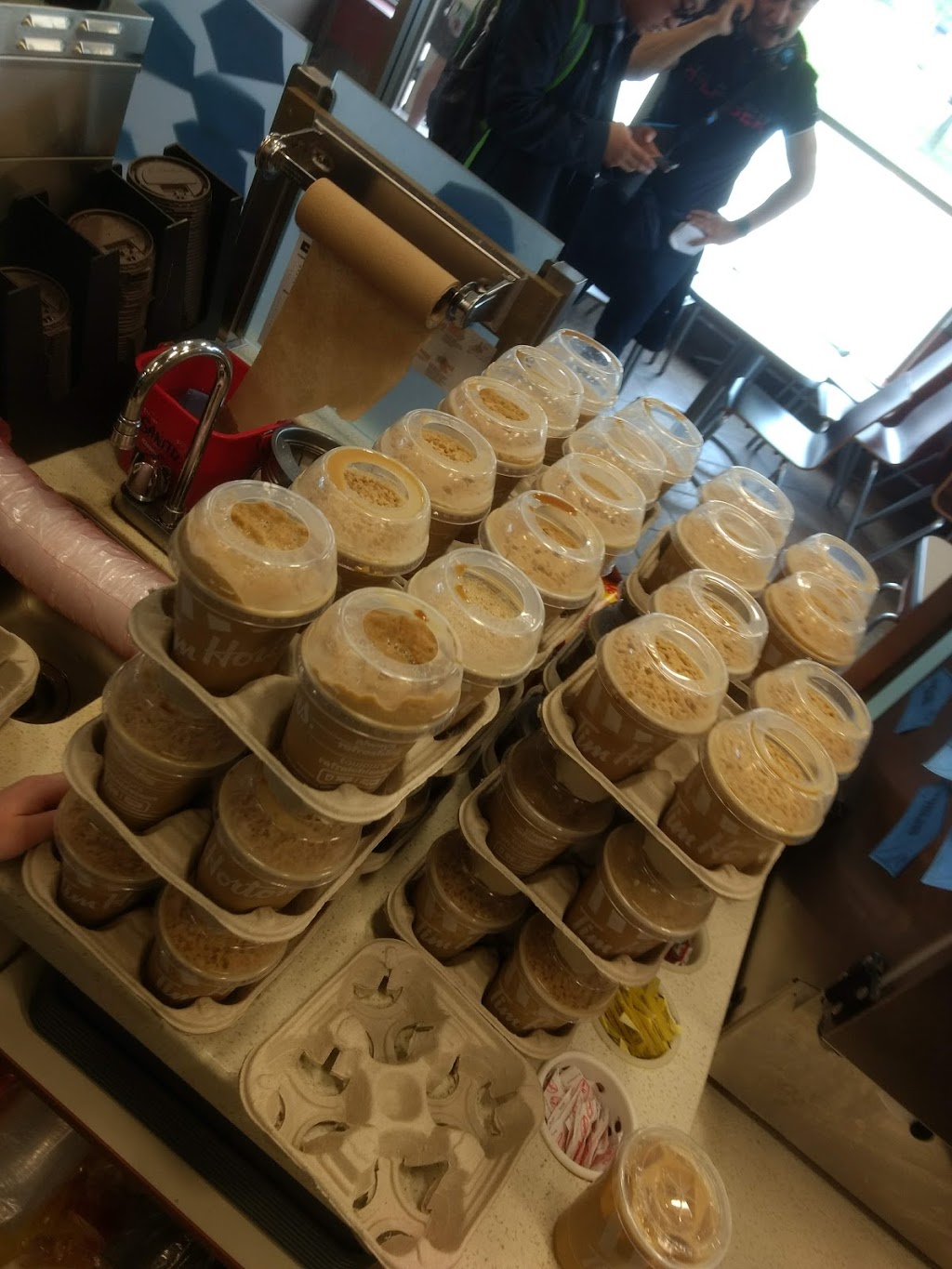 Tim Hortons | 713 King St E, Gananoque, ON K7G 1H6, Canada | Phone: (613) 382-1546