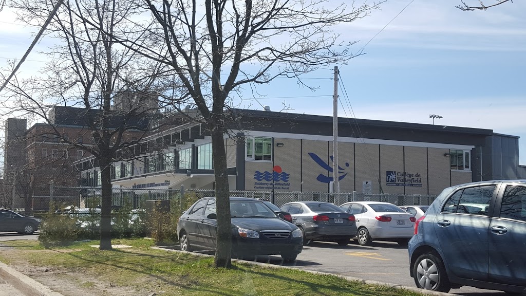 Cégep de Valleyfield | 169 Rue Champlain, Salaberry-de-Valleyfield, QC J6T 1X6, Canada | Phone: (450) 373-9441