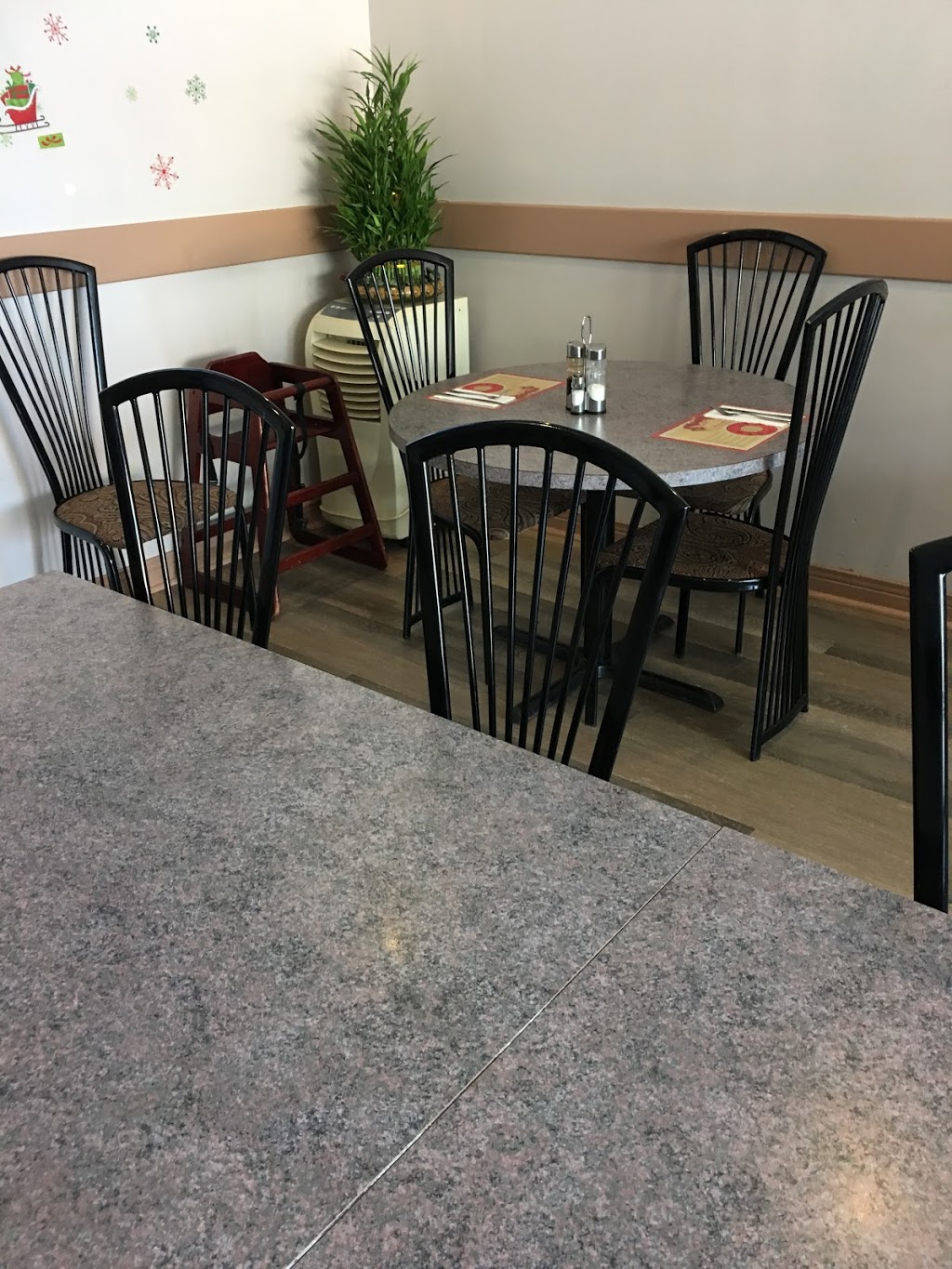 Mister Moons Chinese Food | 13311 Yonge St, Richmond Hill, ON L4E 3L6, Canada | Phone: (905) 773-8383