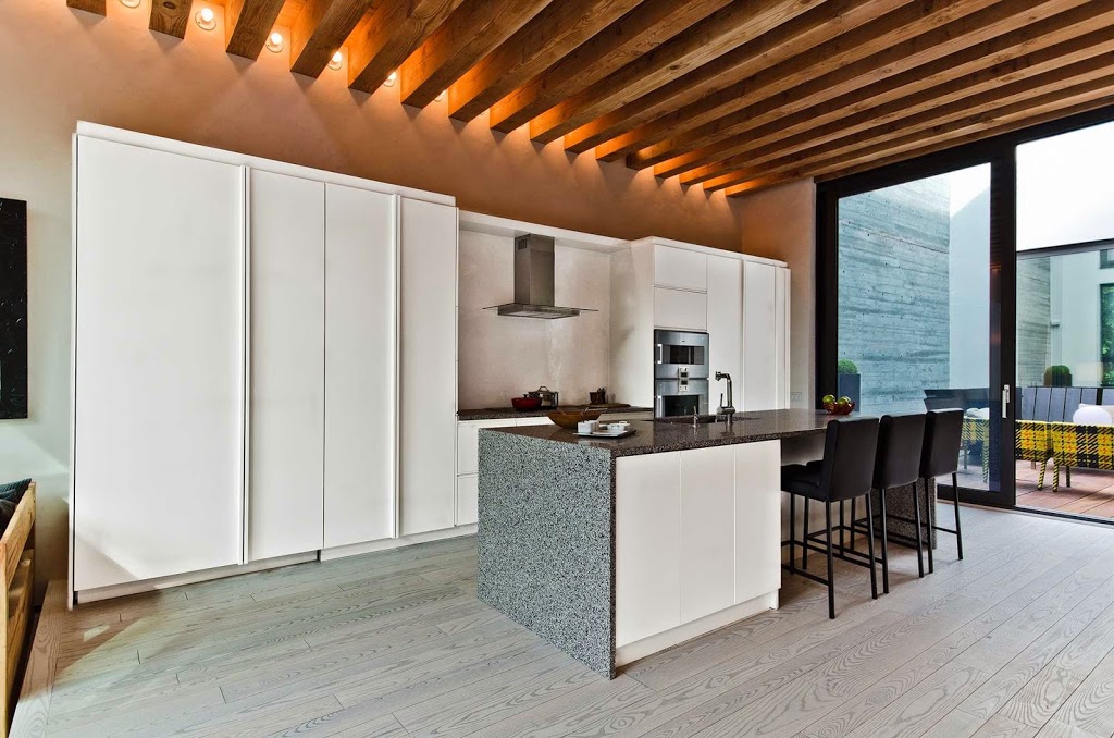 Tendances Concept | 4823 Boul St-Laurent, Montréal, QC H2T 1R6, Canada | Phone: (514) 504-7788