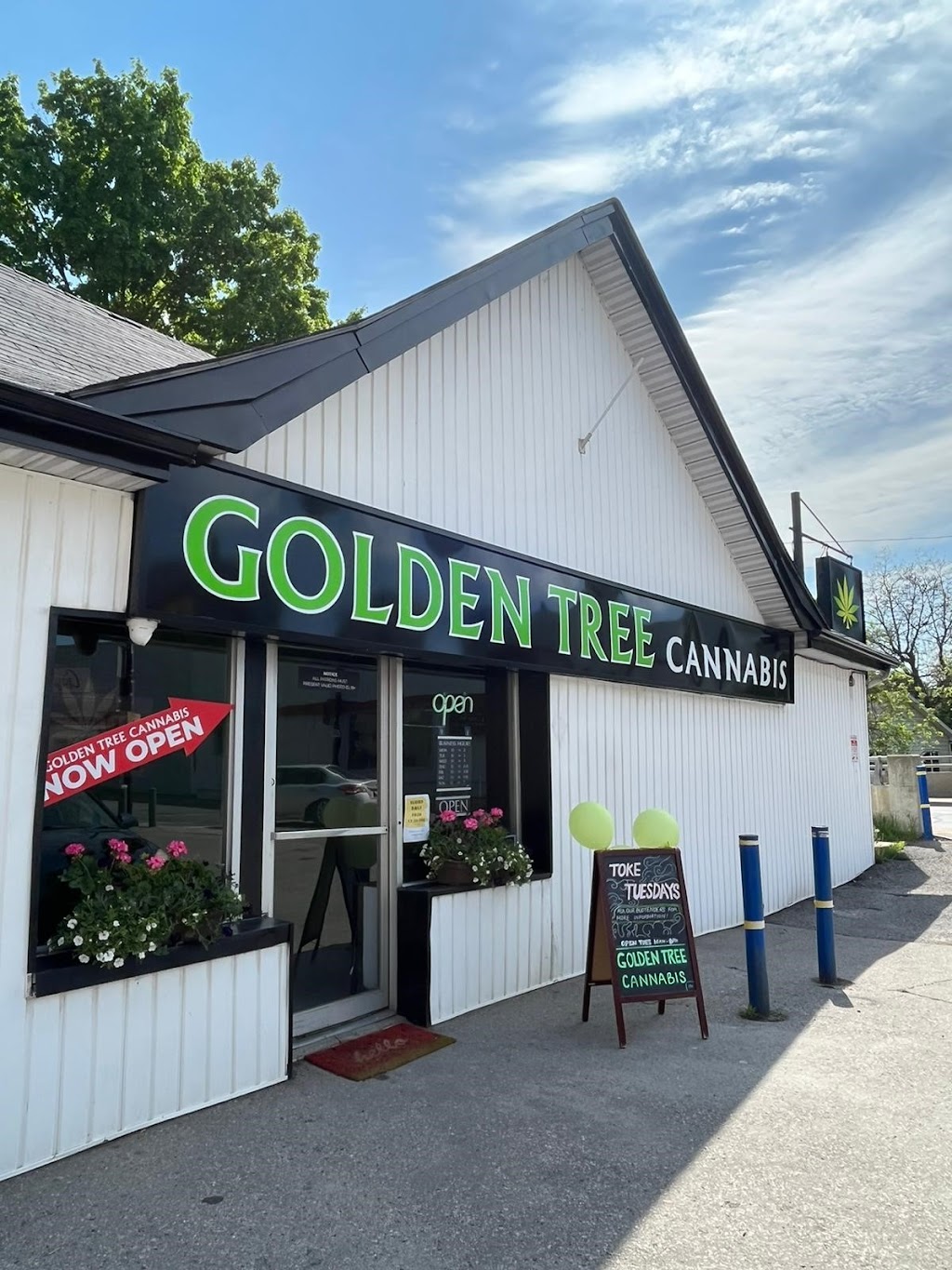 Golden Tree Cannabis Weed Dispensary Stirling | 1 Mill St, Stirling, ON K0K 3E0, Canada | Phone: (613) 395-4664