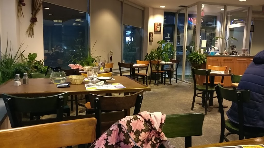 Orly Grill | 10815 Bathurst St, Richmond Hill, ON L4C 9Y2, Canada | Phone: (905) 237-6117
