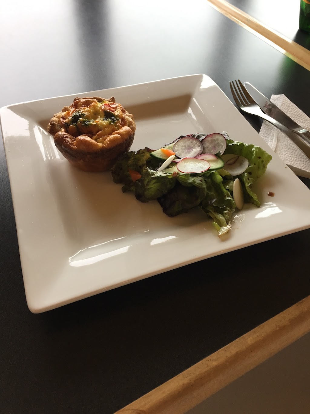 Art Can Gallery Cafe | 9850 Main St, Canning, NS B0P 1H0, Canada | Phone: (902) 582-7071