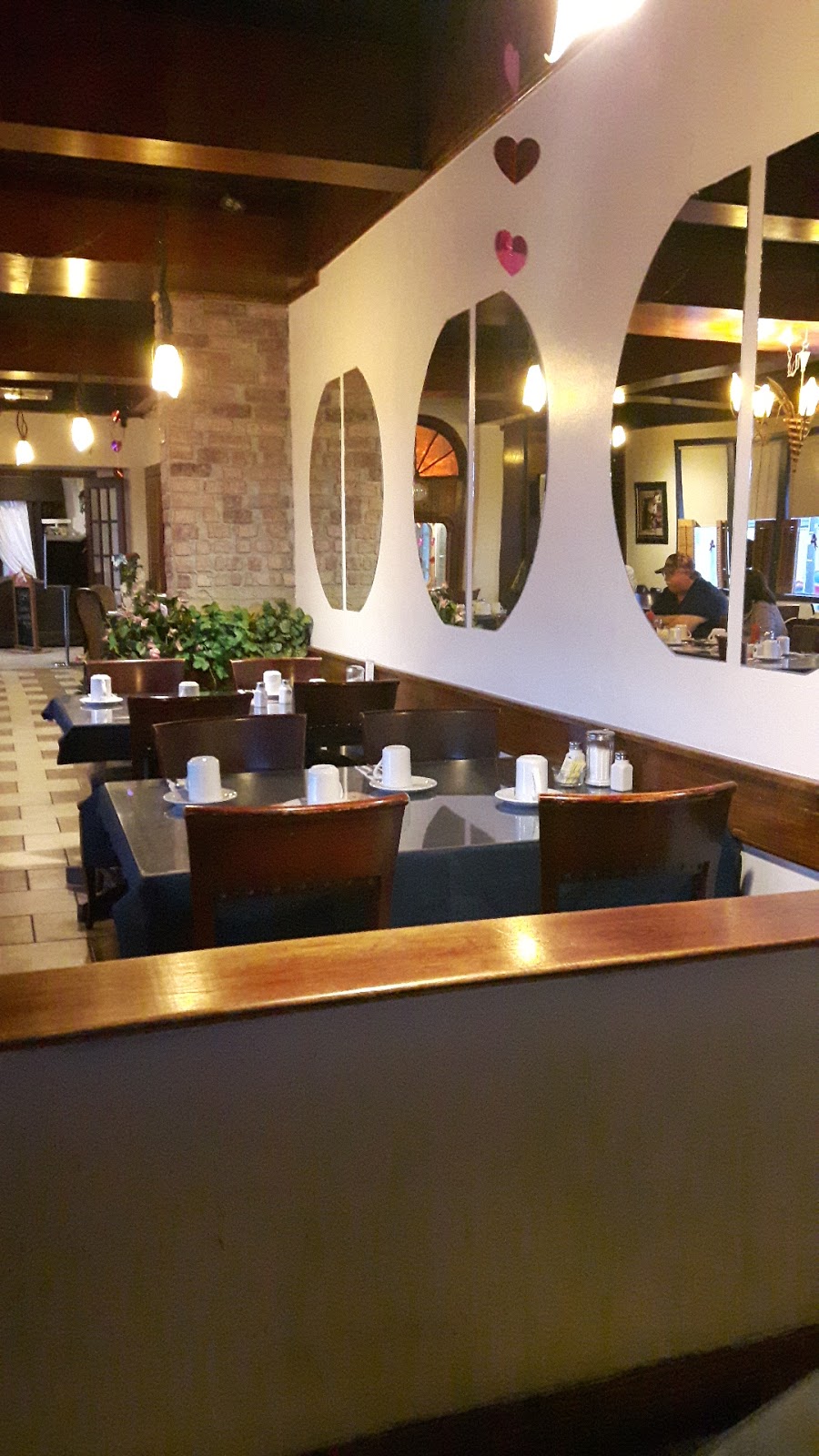 Bridgewater Hotel | 35 High St, Bridgewater, NS B4V 1V8, Canada | Phone: (902) 543-8171