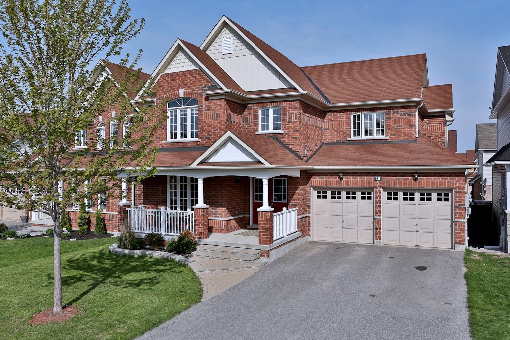 Jeff and Michelle Barr - Barries Home Team | 431 Bayview Dr Unit #14, Barrie, ON L4N 8Y2, Canada | Phone: (705) 791-0246