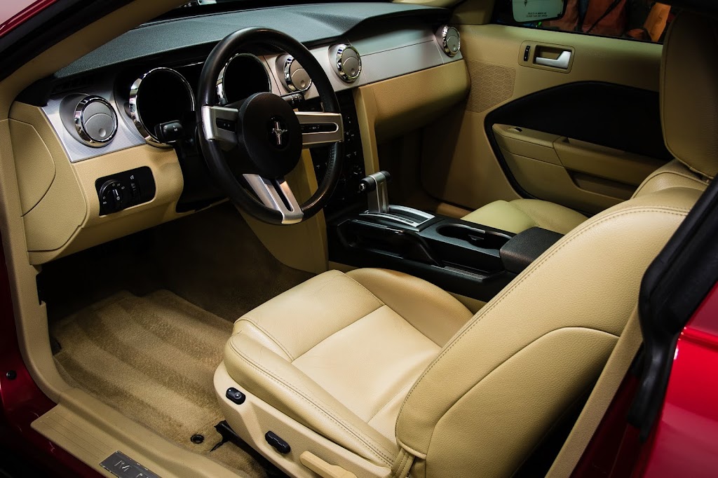Rinse Water Detailing | 3801 Autumnwood St, Gloucester, ON K1T 2G7, Canada | Phone: (613) 799-5224