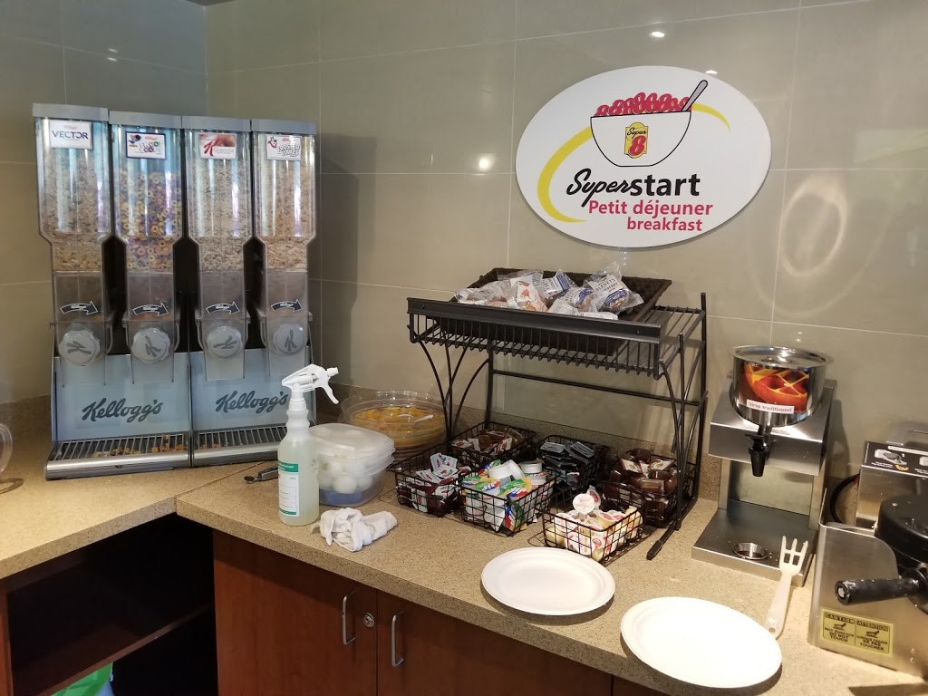 Super 8 by Wyndham Sainte Agathe Des Monts | 500 Rue Léonard, Sainte-Agathe-des-Monts, QC J8C 0A3, Canada | Phone: (819) 324-8880