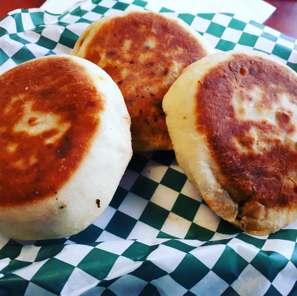 Unclez Charlie Pizza | 644 McPhillips St, Winnipeg, MB R2X 2H2, Canada | Phone: (204) 306-6500