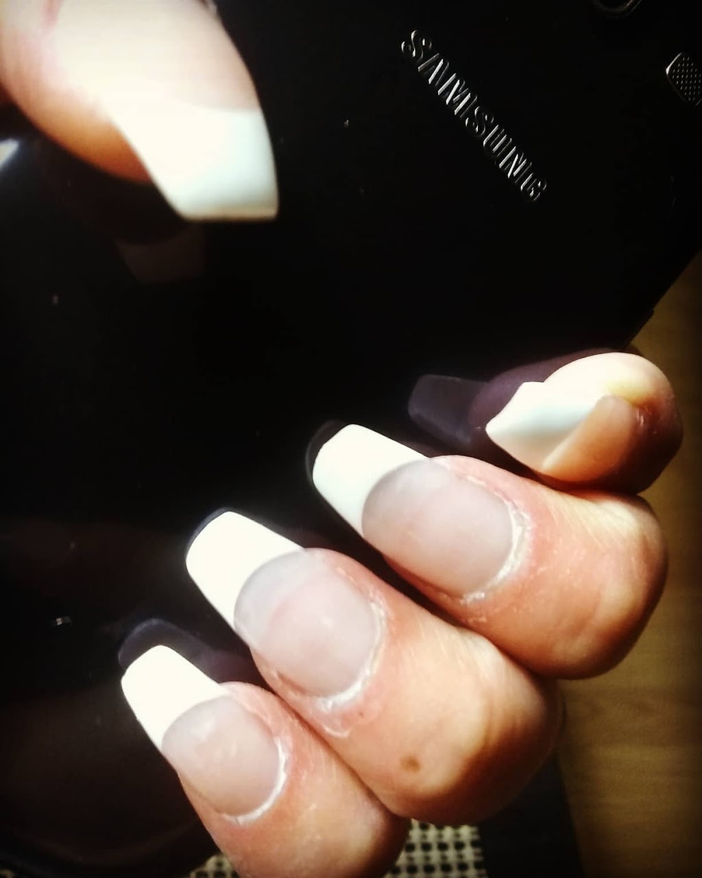 Regal Nails, Salon & Spa | 7481 Oakwood Dr, Niagara Falls, ON L2E 6S5, Canada | Phone: (905) 353-8287