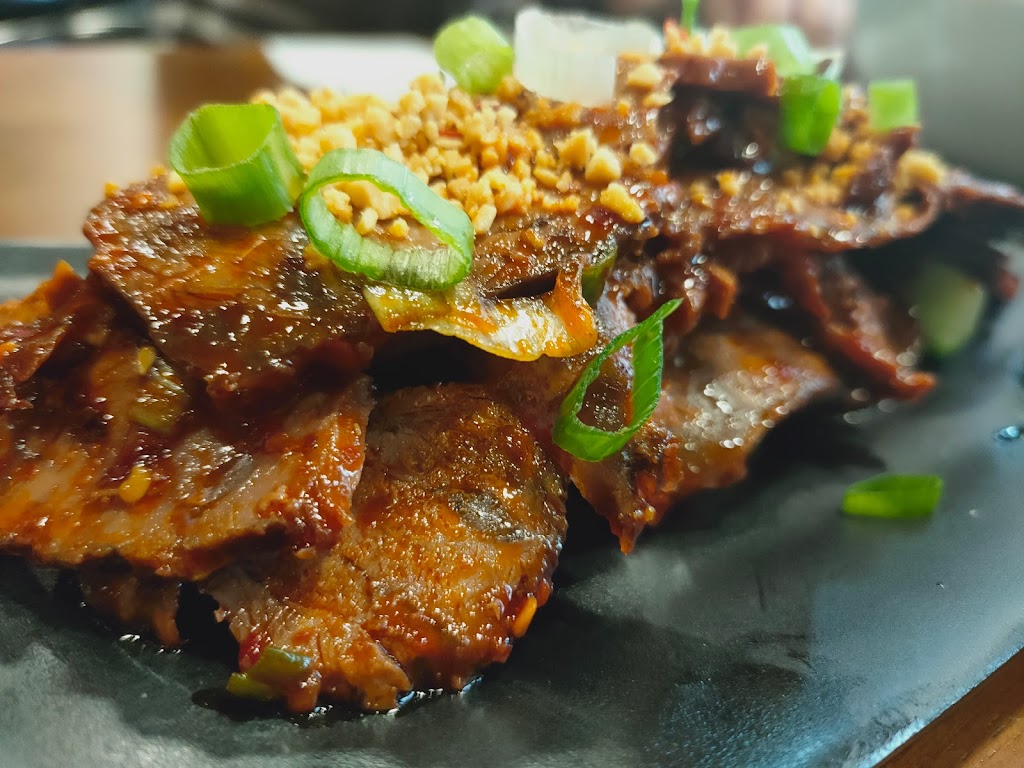 Gols Lanzhou Noodle Winnipeg | 2795 Pembina Hwy #1, Winnipeg, MB R3T 2H5, Canada | Phone: (204) 261-0030