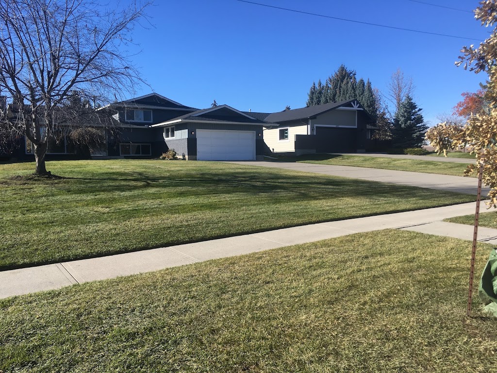 Peritus Yard Maintenance | 29 Cranarch Cres SE, Calgary, AB T3M 2J3, Canada | Phone: (403) 201-7182