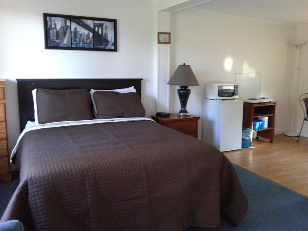 Orchard Queen Motel and RV Park | Box 482, 425 Main St, Middleton, NS B0S 1P0, Canada | Phone: (855) 825-4801
