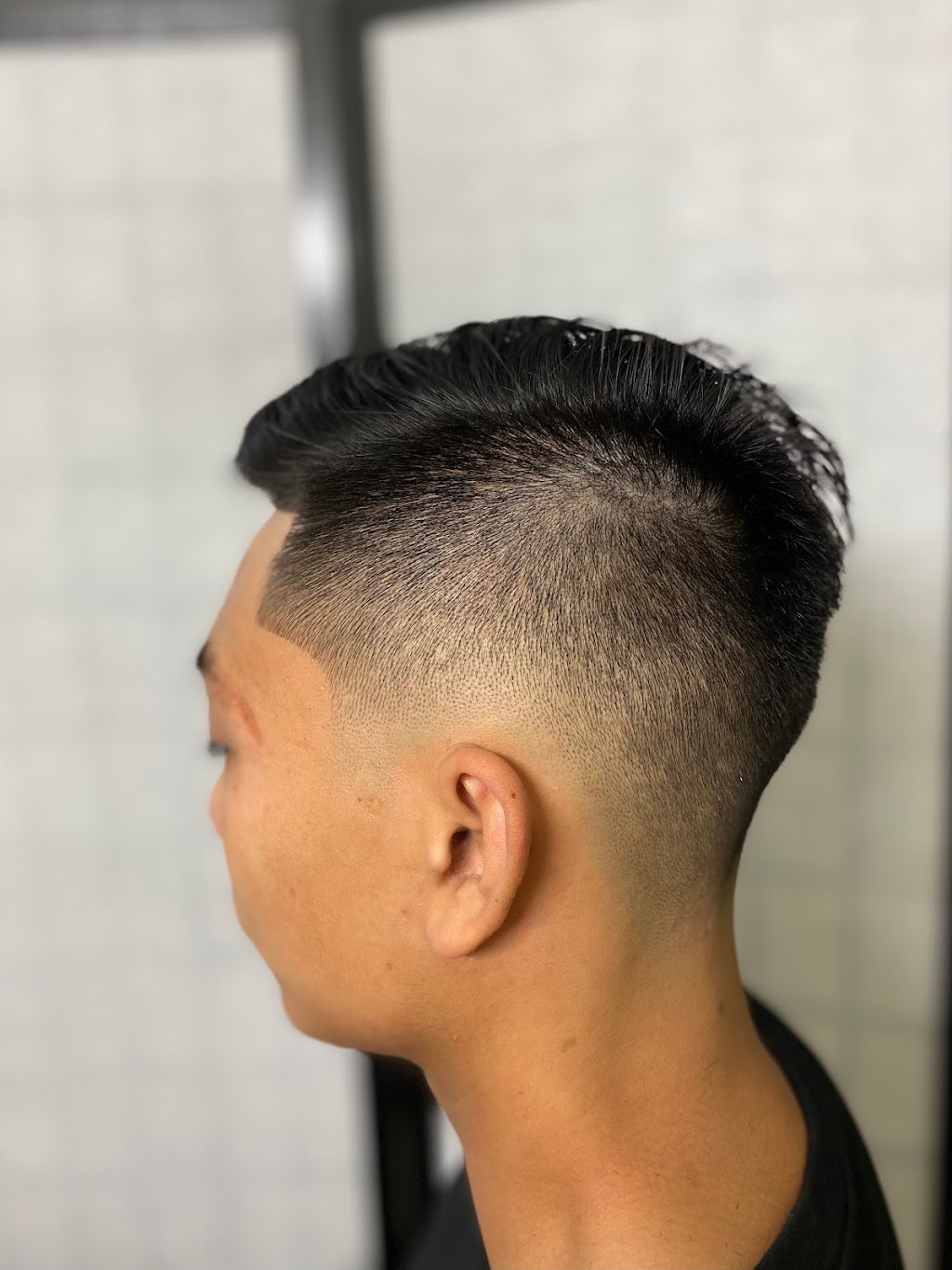 Barber Raf D | 4979 Bathurst St, North York, ON M2R 1Y4, Canada | Phone: (647) 804-1352