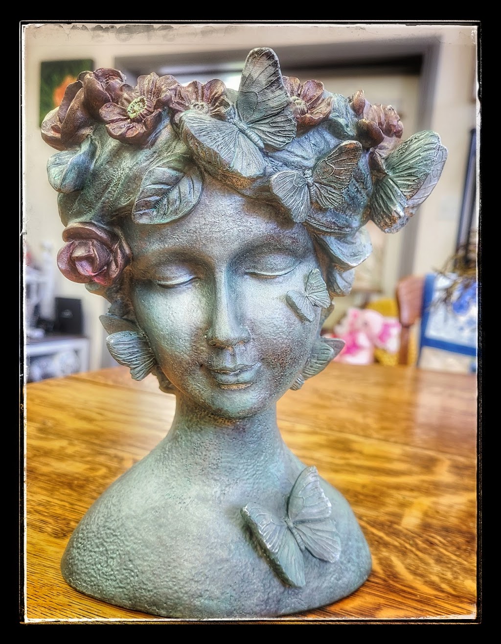 The Painted Daisy Flower Shop | 301 Washington Ave, Davidson, SK S0G 1A0, Canada | Phone: (306) 567-9111