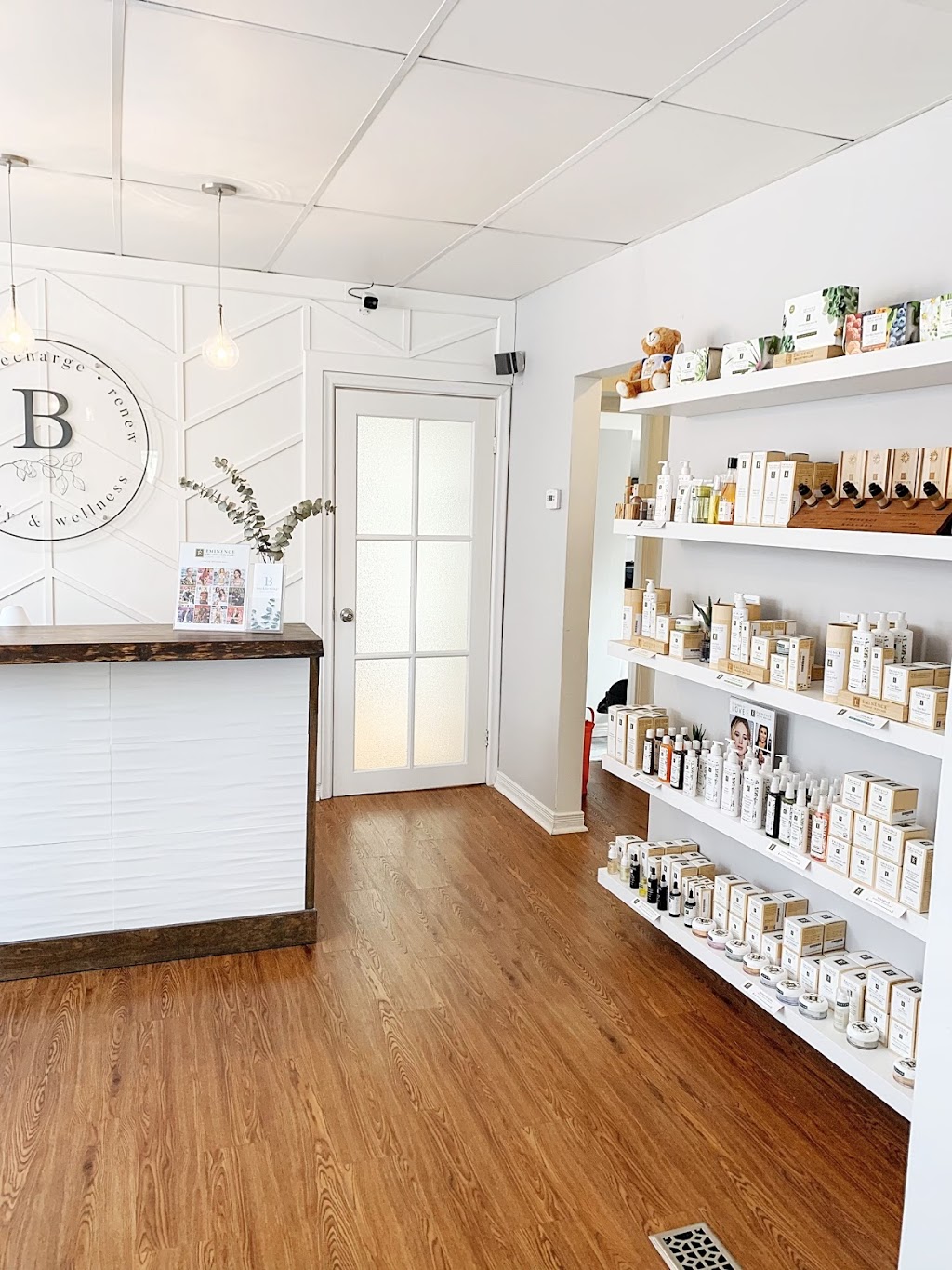 Brooklin Village Beauty & Wellness | 53 Baldwin St, Whitby, ON L1M 1A2, Canada | Phone: (905) 655-3153
