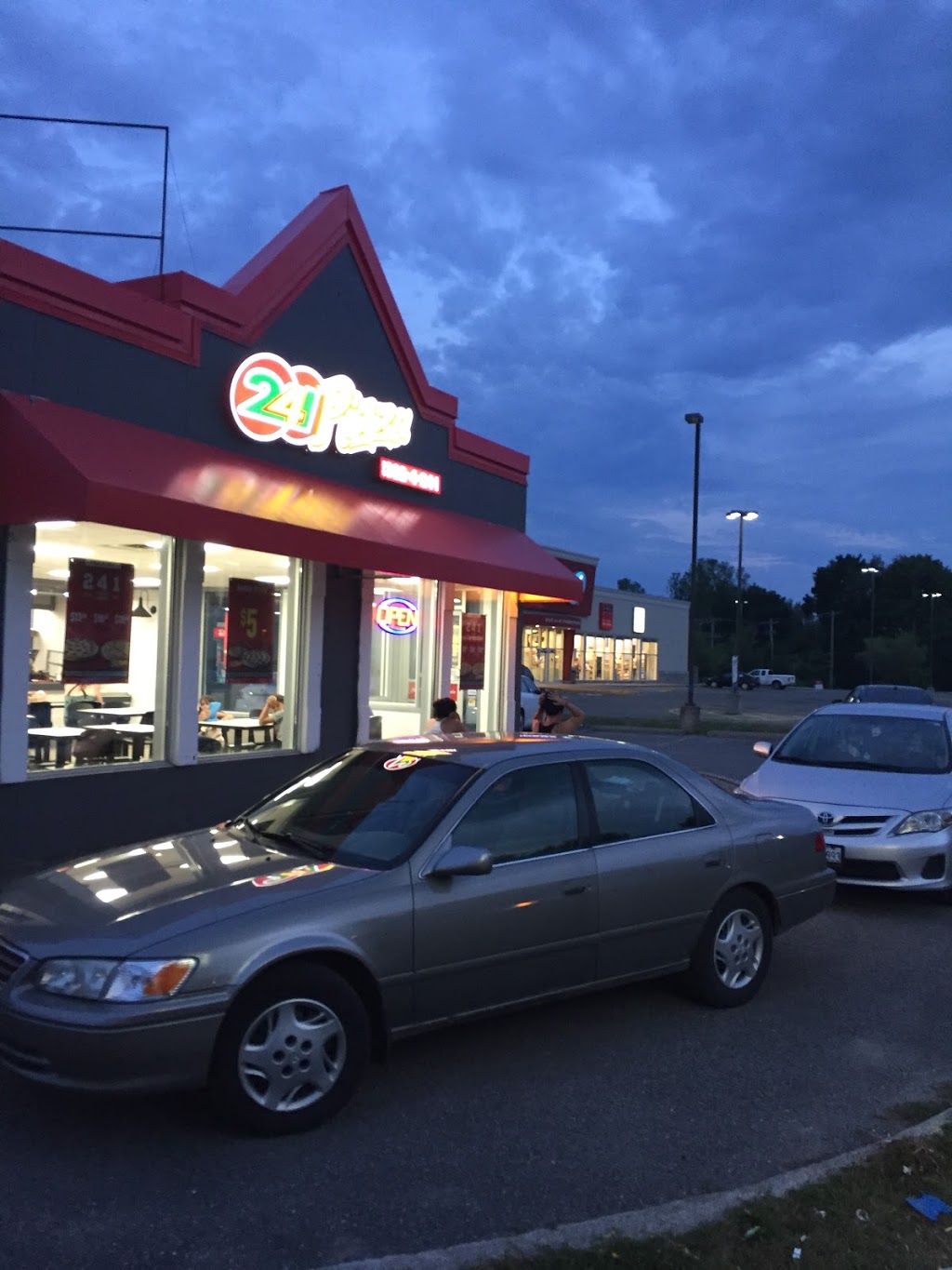 241 Pizza | 641 King St E, Gananoque, ON K7G 1H4, Canada | Phone: (613) 382-4241
