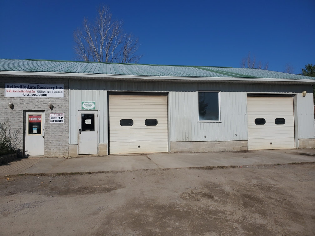 BELLEVILLE AUTO RECOVERY INC | 104 Guffin Ln, Stirling, ON K0K 3E0, Canada | Phone: (613) 395-2000