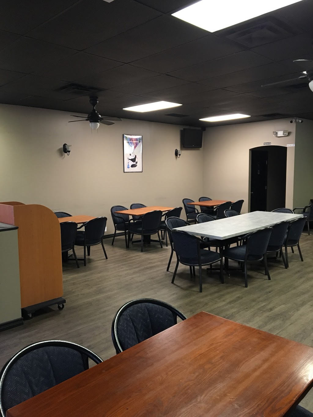 Fresh Donair | 6502 132 Ave NW, Edmonton, AB T5A 0J8, Canada | Phone: (780) 705-2286