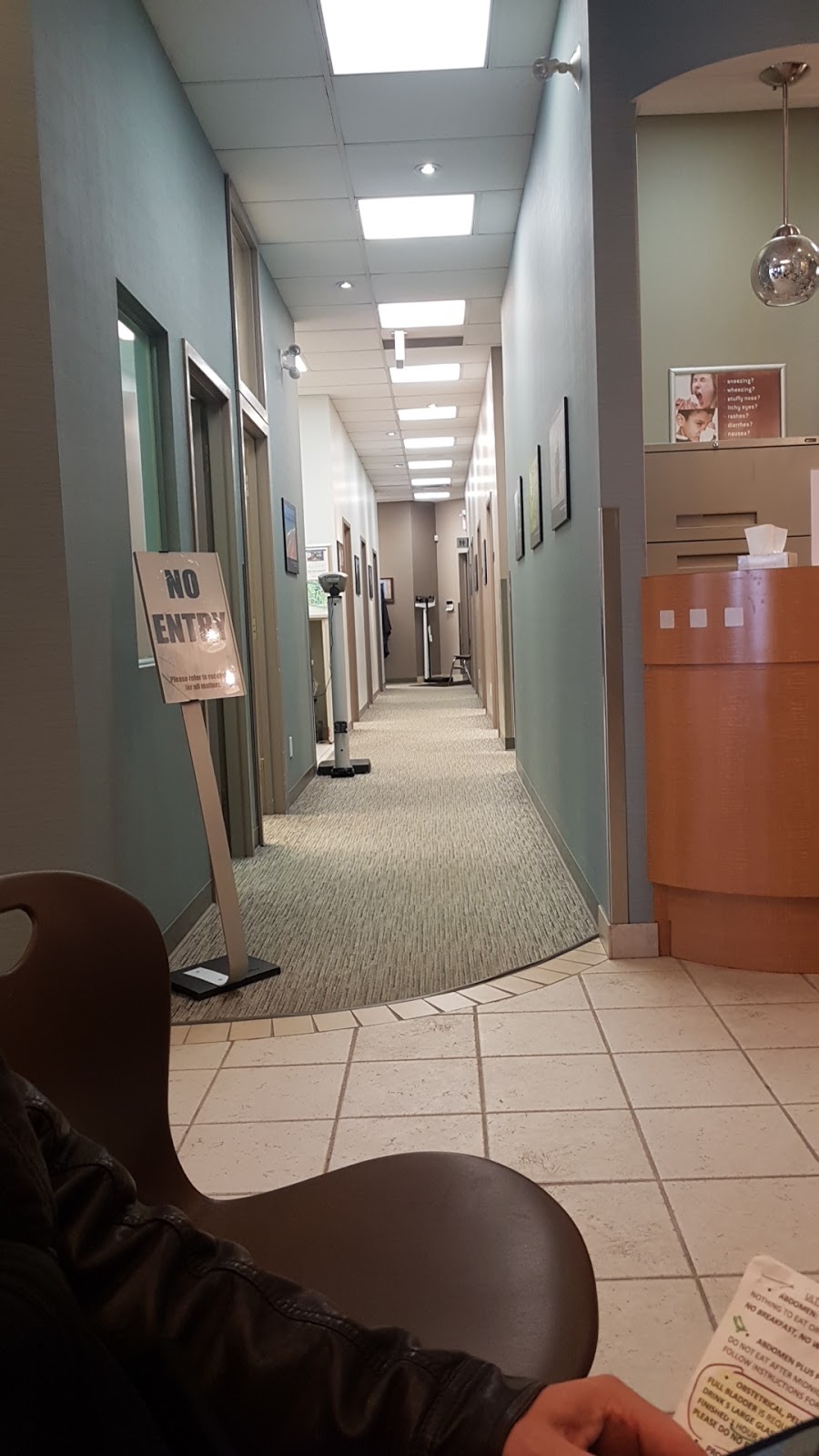 Streetsville Medical Centre | 5425 Creditview Rd #8, Mississauga, ON L5V 2P3, Canada | Phone: (905) 826-1164
