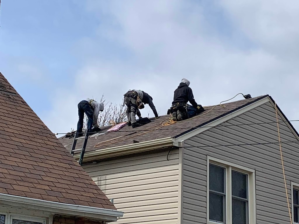 Noble Roofing | 7246 Rolling Acres Crescent, Niagara Falls, ON L2J 1E4, Canada | Phone: (289) 668-3647