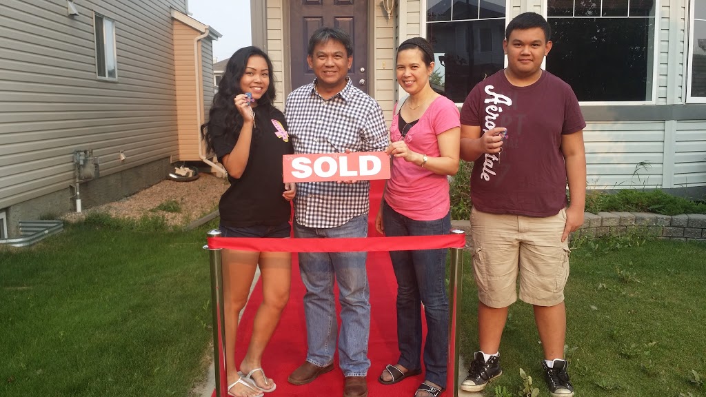 Findmyhouse.ca - Serge Bourgoin & Associates - Edmonton Homes Fo | 6013 Stinson Rd NW, Edmonton, AB T6R 0K3, Canada | Phone: (780) 995-6520