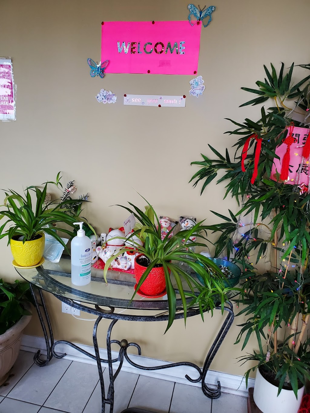 Hawaii Health Spa | 3110 Kingston Rd, Scarborough, ON M1M 1P2, Canada | Phone: (416) 261-8088