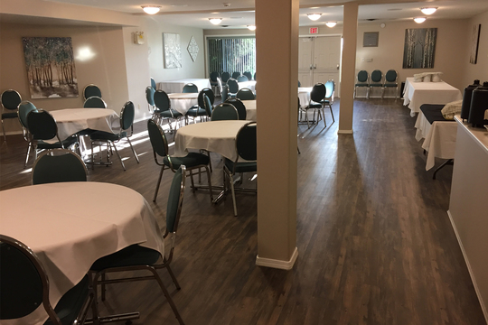 Hendersons Fraser Valley Funeral Home | 34537 Marshall Rd, Abbotsford, BC V2S 1M1, Canada | Phone: (604) 854-5534