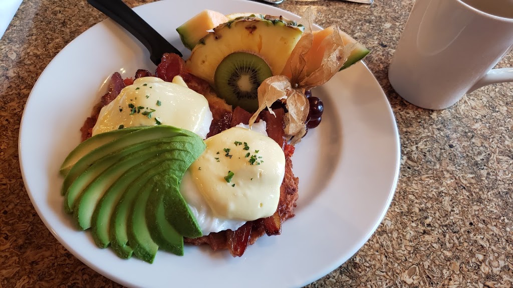 Bubbys Kitchen | 355 Cook St, Victoria, BC V8V 3X8, Canada | Phone: (250) 590-8915