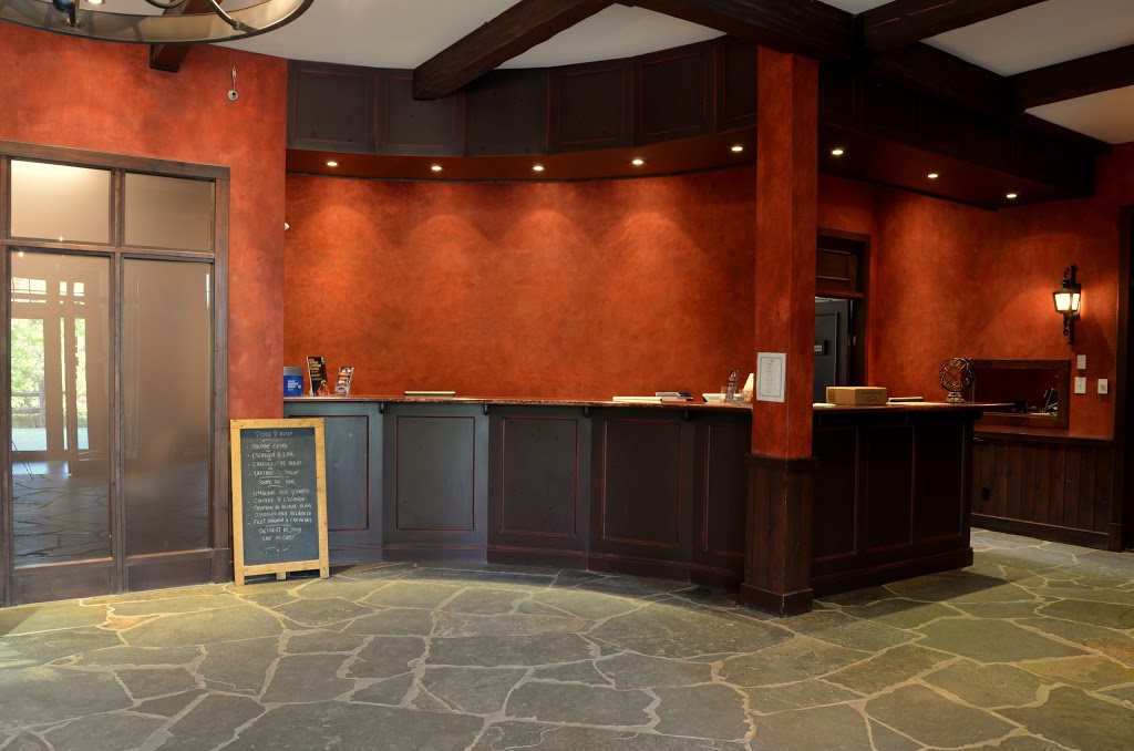 Cap Tremblant Hôtel de Montagne | 400 Rue du Mont Plaisant, Mont-Tremblant, QC J8E 1L2, Canada | Phone: (819) 681-8043