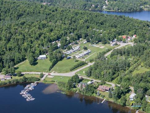 Camping Plein Air - 1328 Chemin de la Presqu'île, Lac-des-Îles, QC J0W ...