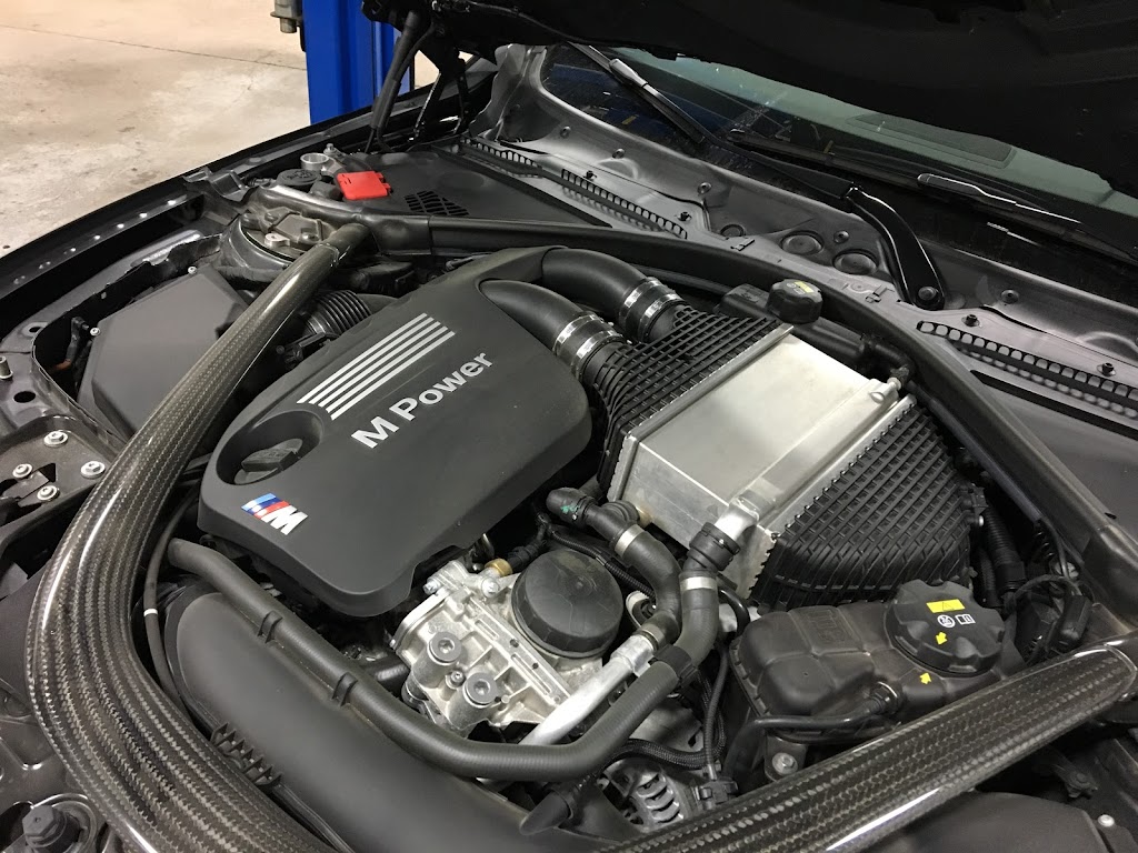 Skyline-Automotive-Ltd | 2586 Dunwin Dr Unit#7, Mississauga, ON L5L 1J5, Canada | Phone: (905) 828-9595