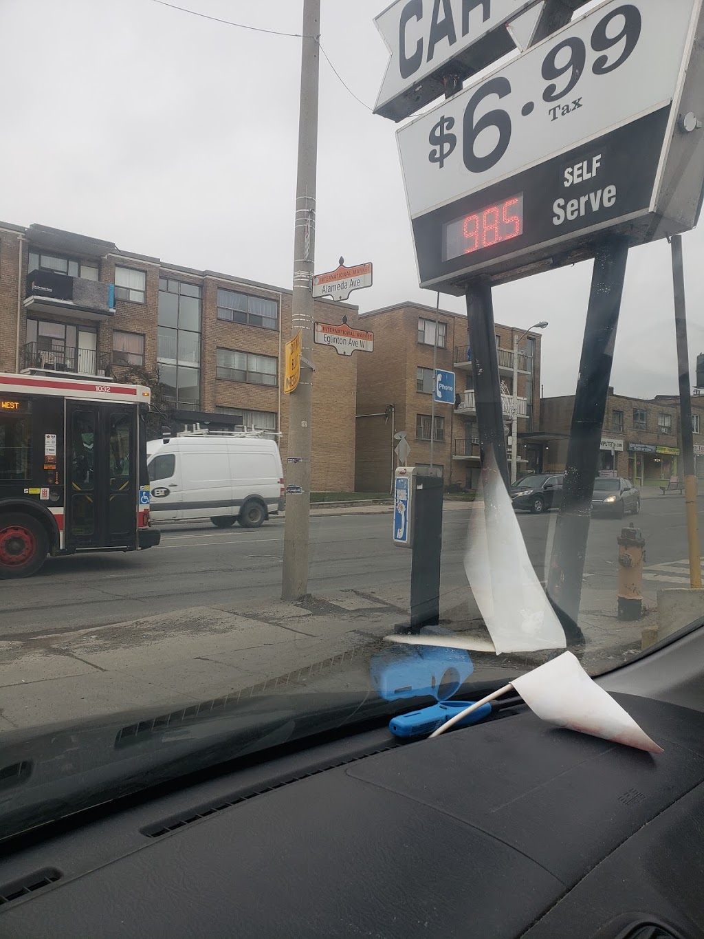Petro V Plus | 1525 Eglinton Ave W, York, ON M6E 2G5, Canada | Phone: (647) 345-0494