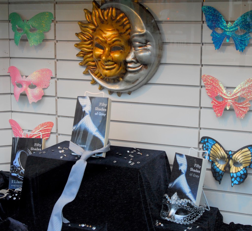 Garden of Eden | 1483 Douglas St #106, Victoria, BC V8W 3K4, Canada | Phone: (250) 385-3523