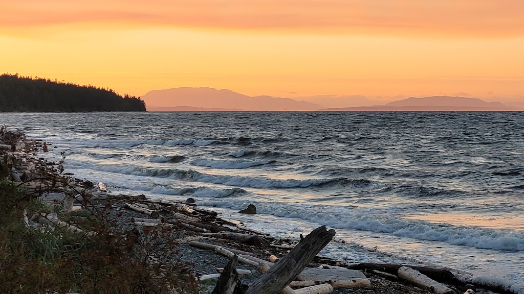 Kitty Coleman Beach Provincial Park | COLEMAN RD TO LEFT RD TO, 6120 Whitaker Rd, Courtenay, BC V9J 1V7, Canada | Phone: (250) 338-1332