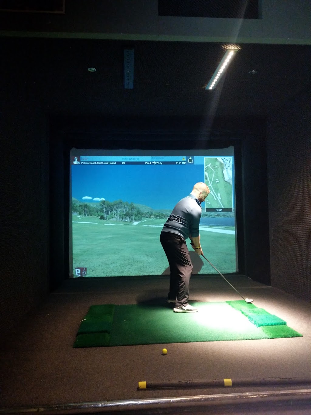 Tees & Cues Indoor Golf | 559 Bloor St W, Oshawa, ON L1J 5Y6, Canada | Phone: (905) 720-4040