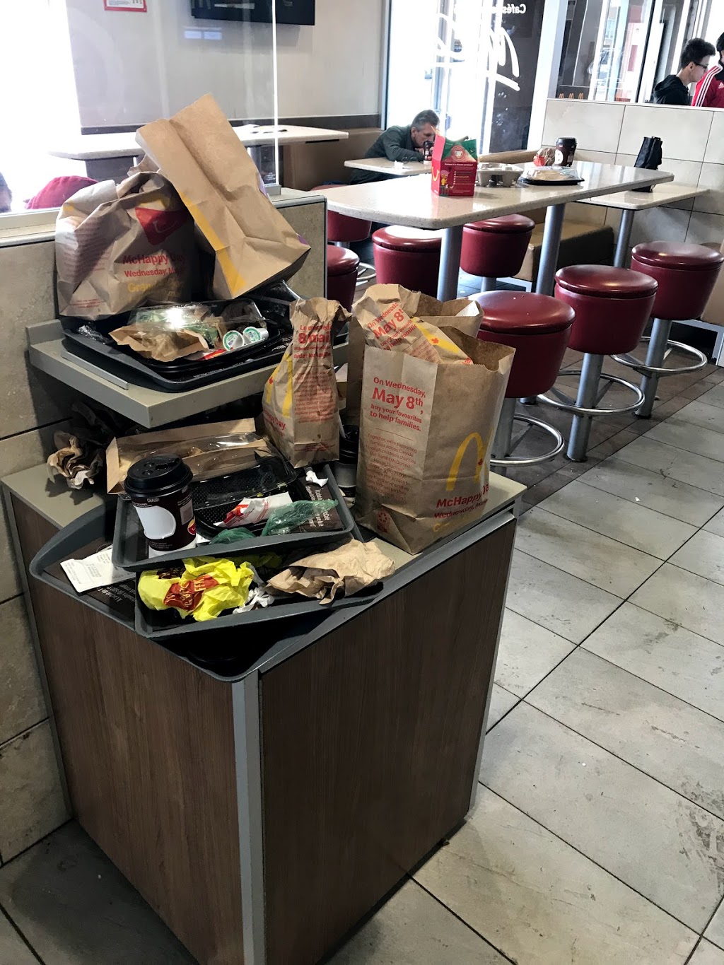McDonalds | 7645 Boulevard Saint-Michel, Montréal-Nord, QC H2A 3M4, Canada | Phone: (514) 722-2999