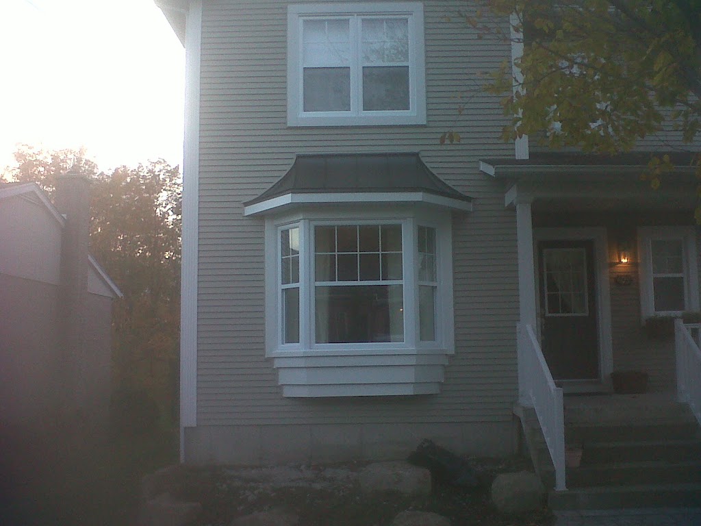 Habitation Portes et Fenetres Courtemanche | 641 Rue Saint-Jude N, Granby, QC J2H 0X9, Canada | Phone: (450) 531-8916