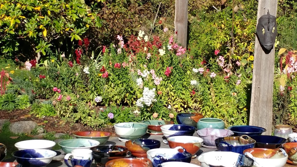 Orcas Island Pottery | 338 Old Pottery Rd, Eastsound, WA 98245, USA | Phone: (360) 376-2813