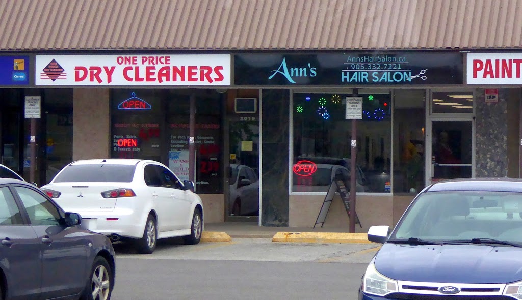 One Price Dry Cleaners | 2041 Mt Forest Dr, Burlington, ON L7P 1H4, Canada | Phone: (905) 335-0064