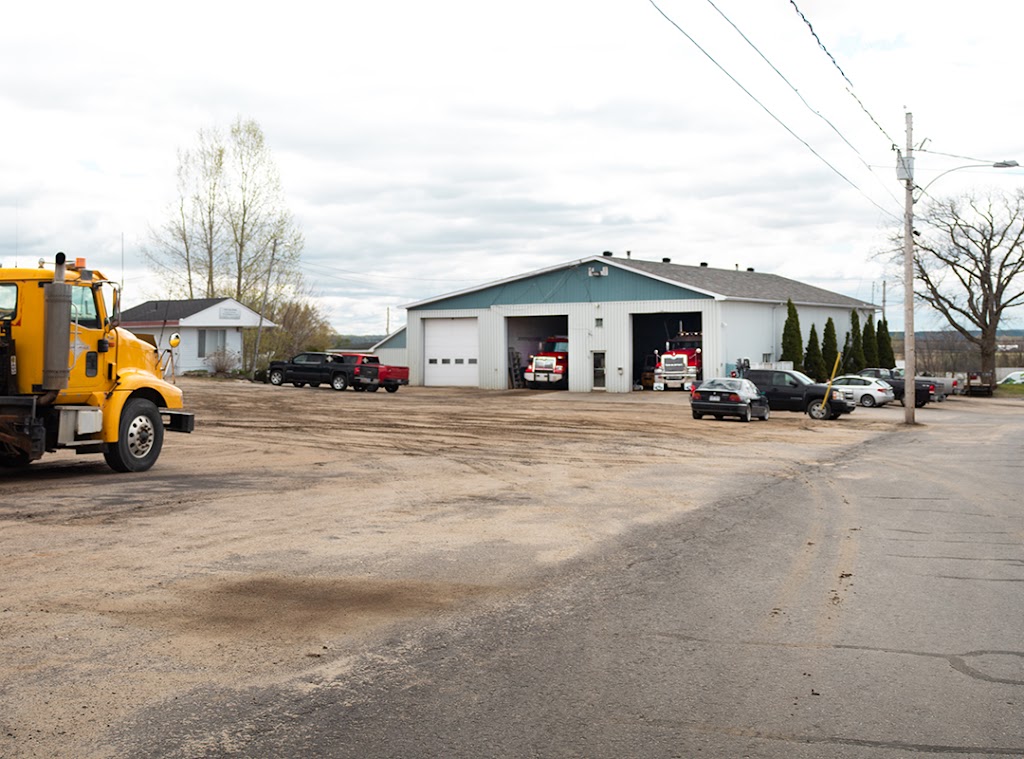 Excavation Séguin Lafleur | 172 Rue René-Clément, Papineauville, QC J0V 1R0, Canada | Phone: (819) 427-5532