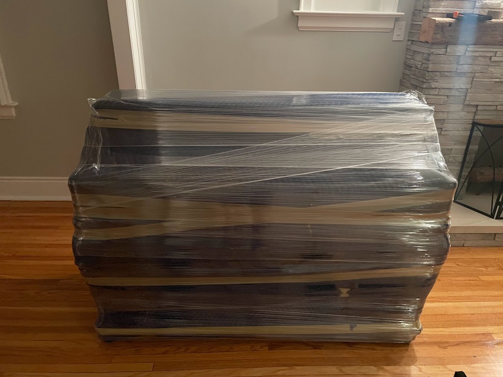 EA Moving | 150 Fairview Mall Dr, Toronto, ON M2J 0E7, Canada | Phone: (647) 677-7569