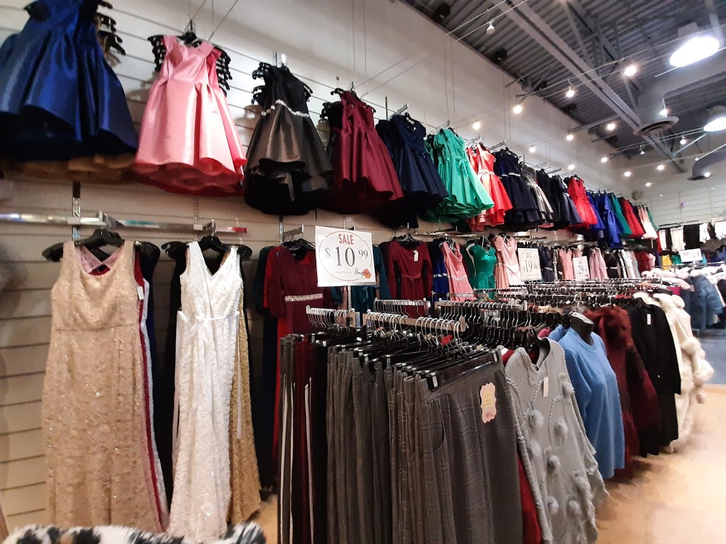 Angela Fashion | 10355 Guildford Town Centre, Surrey, BC V3R 7B9, Canada | Phone: (778) 395-3898