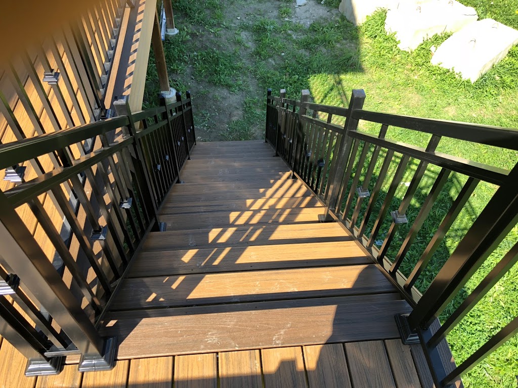 Deck Builder Vaughan | 96 Wallenberg Dr #16, Maple, ON L6A 4S5, Canada | Phone: (647) 660-3596