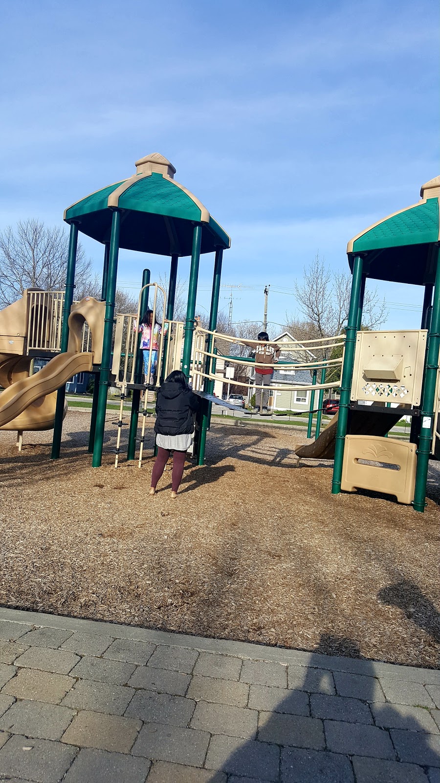 Town Park Aurora | Aurora, ON L4G 1H1, Canada | Phone: (905) 727-3123