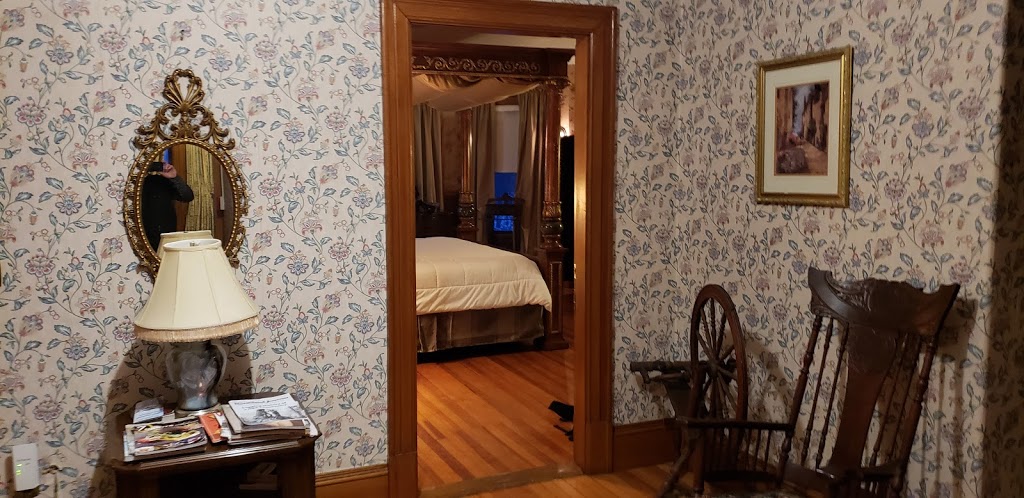 Derby Line Village Inn | 440 Main St, Derby Line, VT 05830, USA | Phone: (802) 873-5071