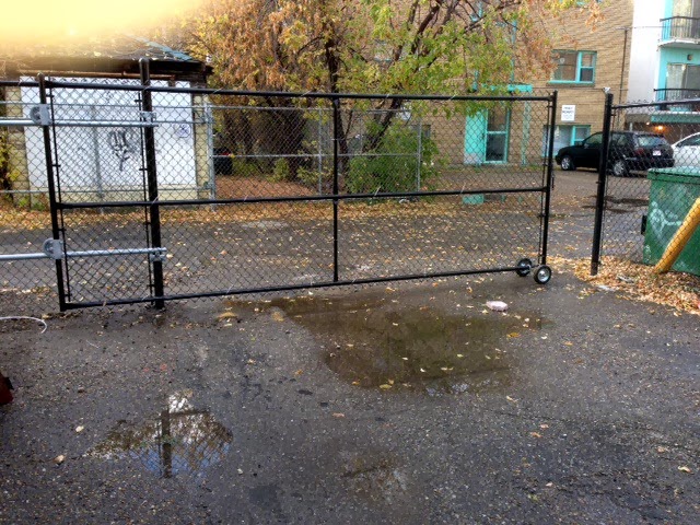 Cottams Fencing and Contracting | 783 Lake Twintree Crescent SE, Calgary, AB T2J 2W2, Canada | Phone: (403) 203-3409
