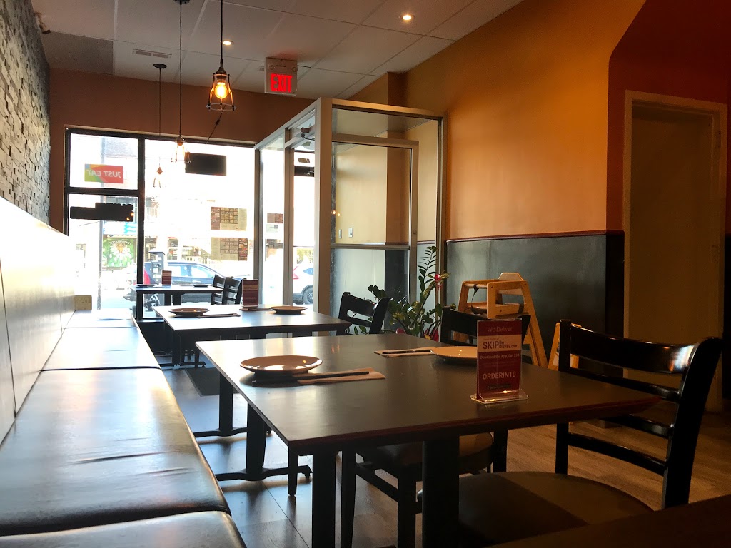 Delights of China | 2181 Bloor St W, Toronto, ON M6S 1N2, Canada | Phone: (416) 762-2888