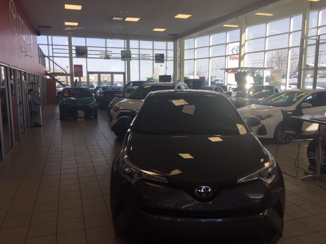 Alma Toyota | 630 Av. du Pont S, Alma, QC G8B 2V4, Canada | Phone: (418) 668-0195
